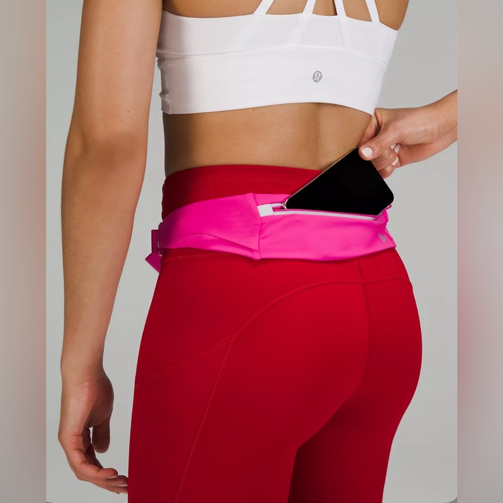 Lululemon Fast and Free Run Belt MAROON L/XL Running Belt